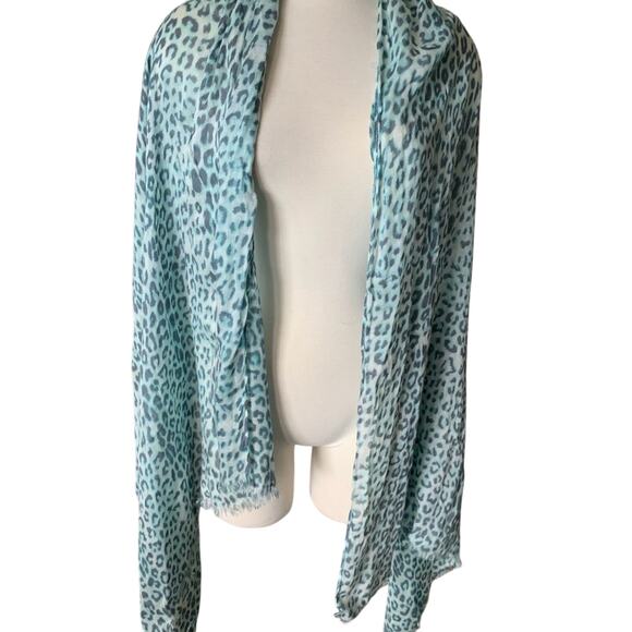 Express Aqua & Teal Animal Print Long, Light Weight Scarf, Cover, Up, Wrap NEW - Picture 3 of 8
